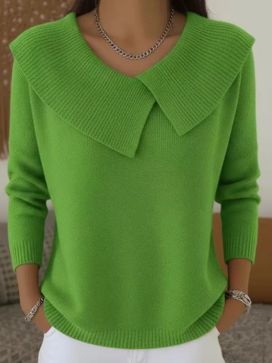 Rose - Warm Jumper with Soft Collar